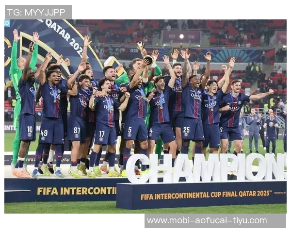 维拉状态火热近10场9胜1负接下来挑战铁锤曼联蓝军和枪手